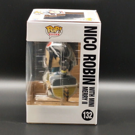 Nico Robin with mini merry II - 132 - SDCC 2025 (Shared)